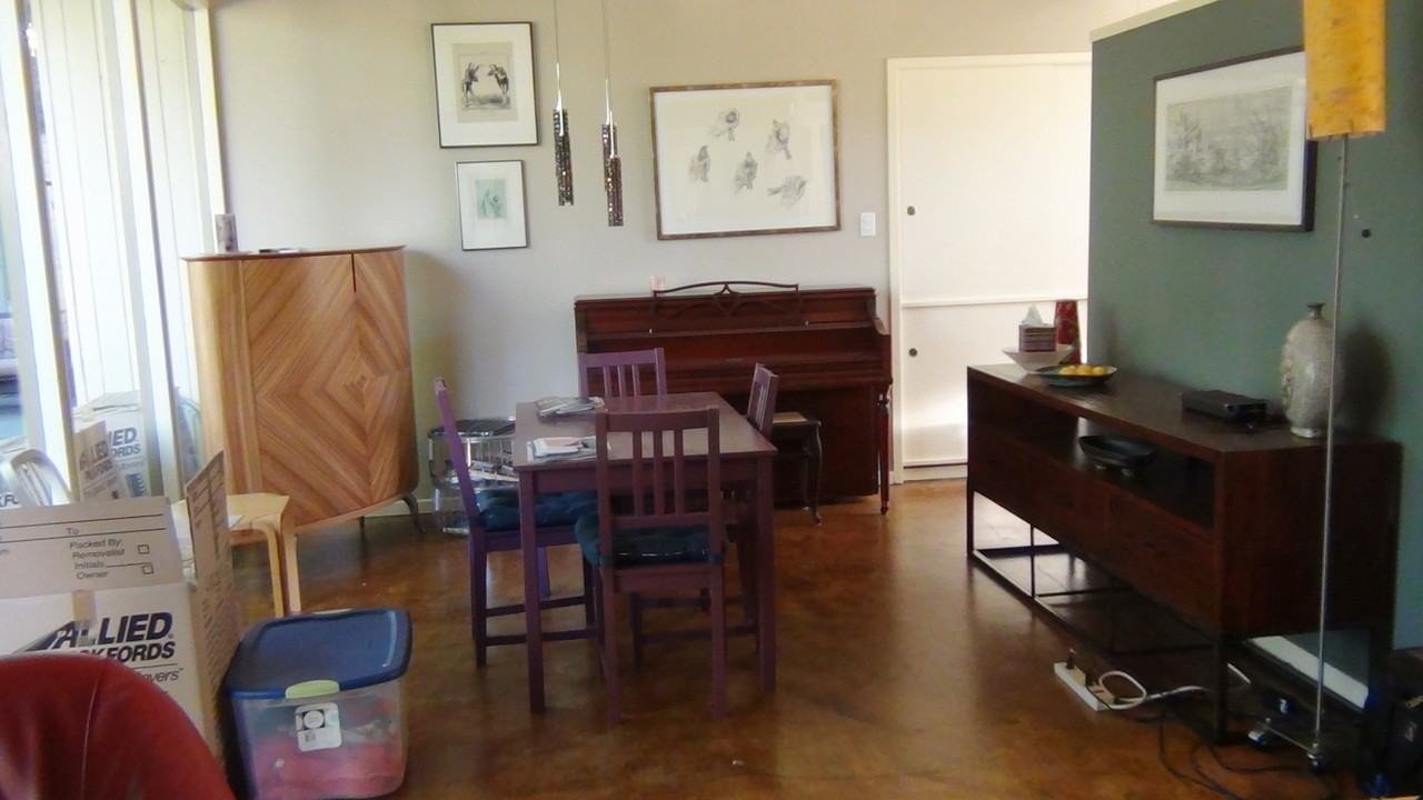 704 Seminole Way - Photo 3 of 30
