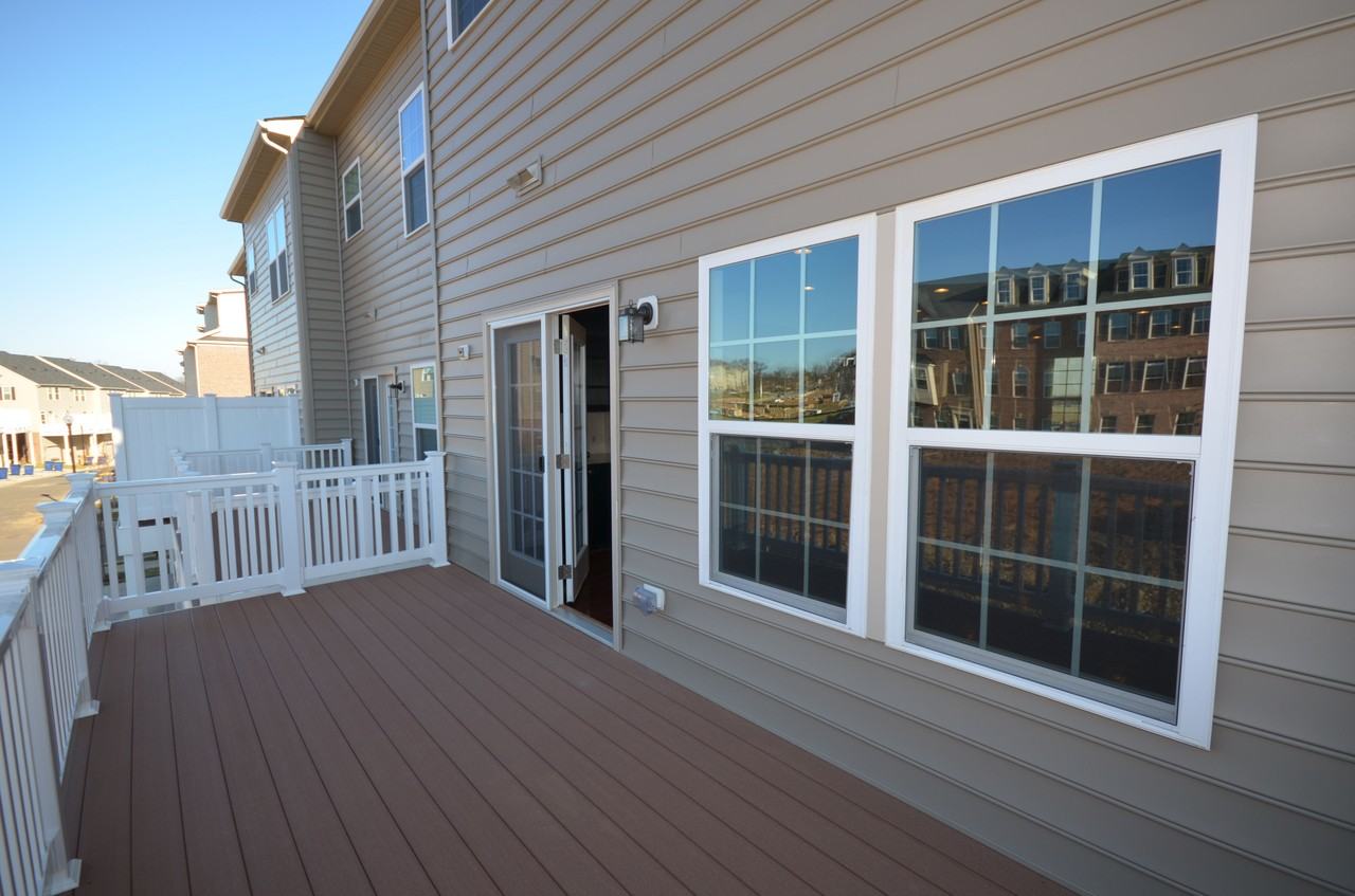 3560 Fort Lincoln Dr NE - Photo 3 of 18