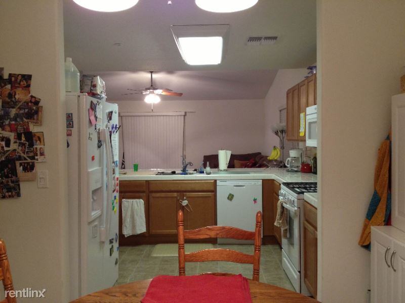 W Corvina Ave - Photo 3 of 13