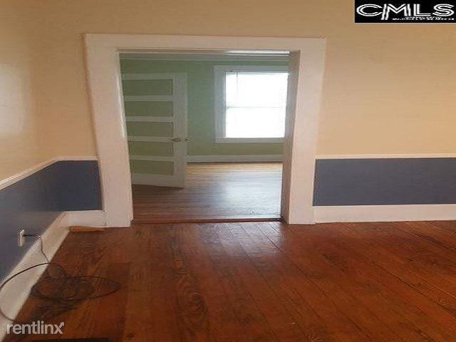 2115 Wallace St - Photo 2 of 17