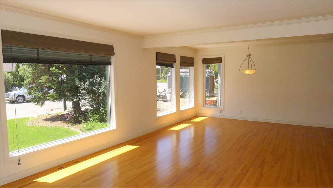 532 49 Ave Sw - Photo 2 of 21