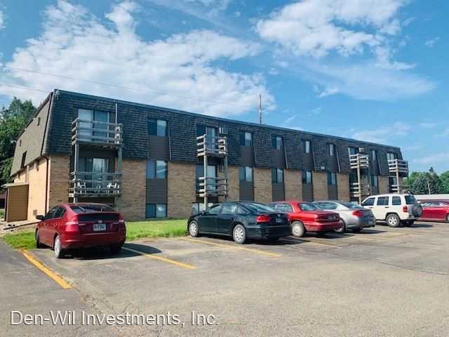 121, 3, 5, 7, 9, 31 12th Ave S - Photo 3 of 4