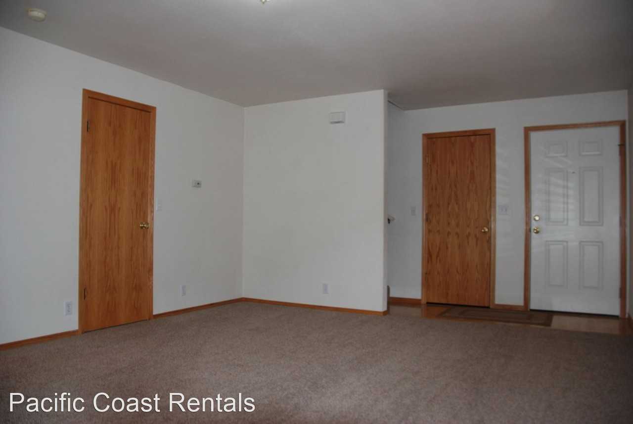 1151A Silverado Ave - Photo 3 of 31