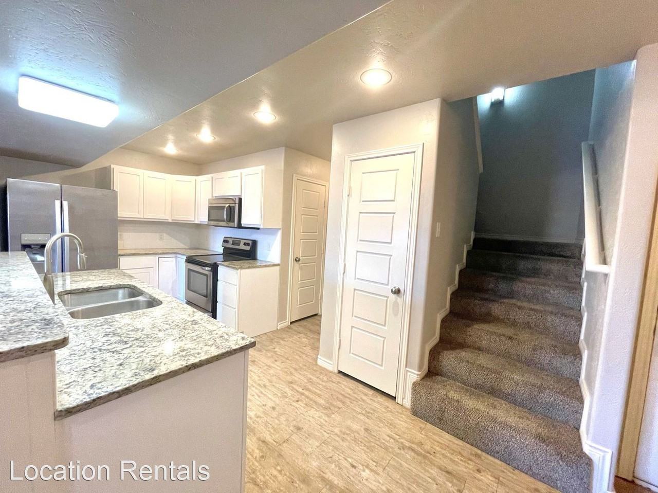 4320 52nd Street - Photo 3 of 16