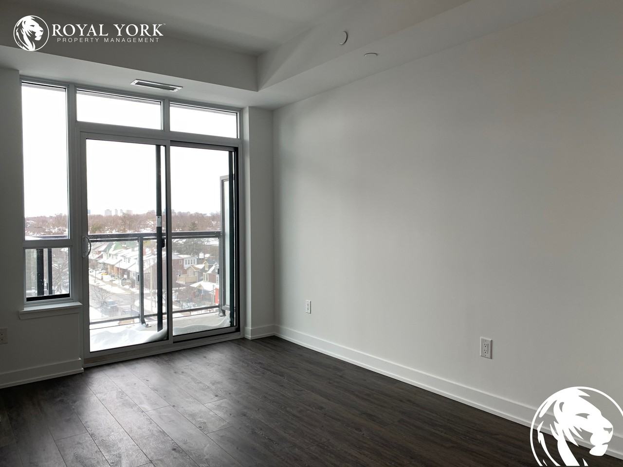 1177 Danforth Ave #611 - Photo 3 of 20