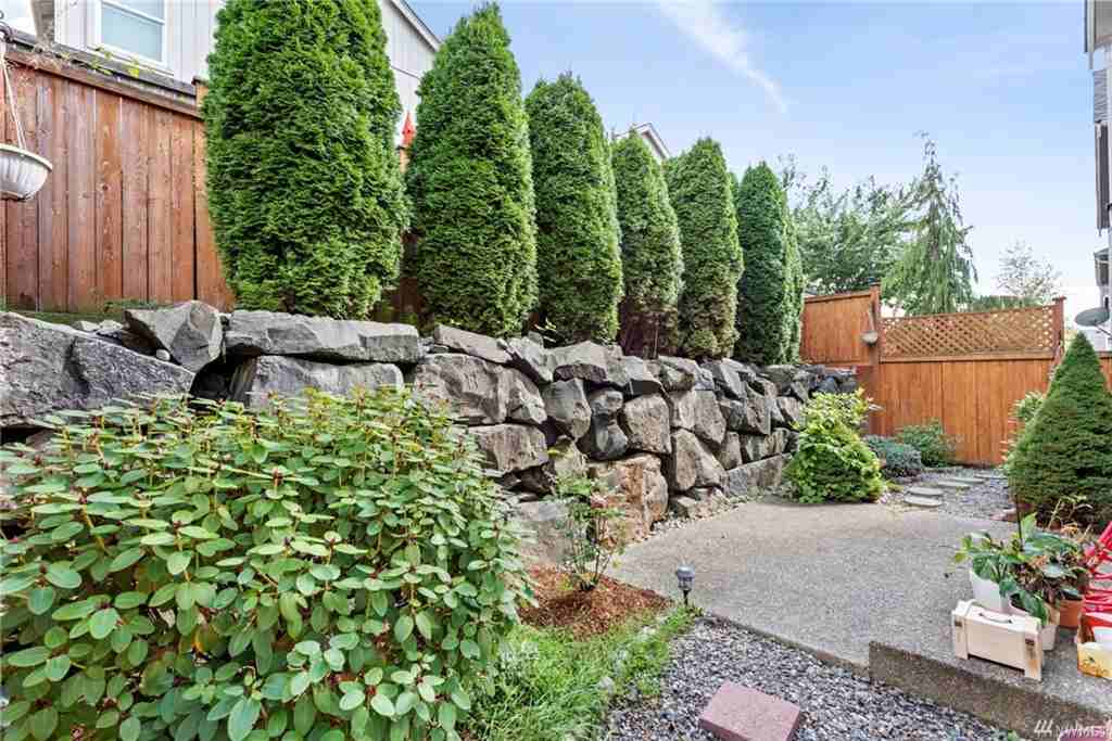 19366 113th Pl Se #1 - Photo 4 of 23