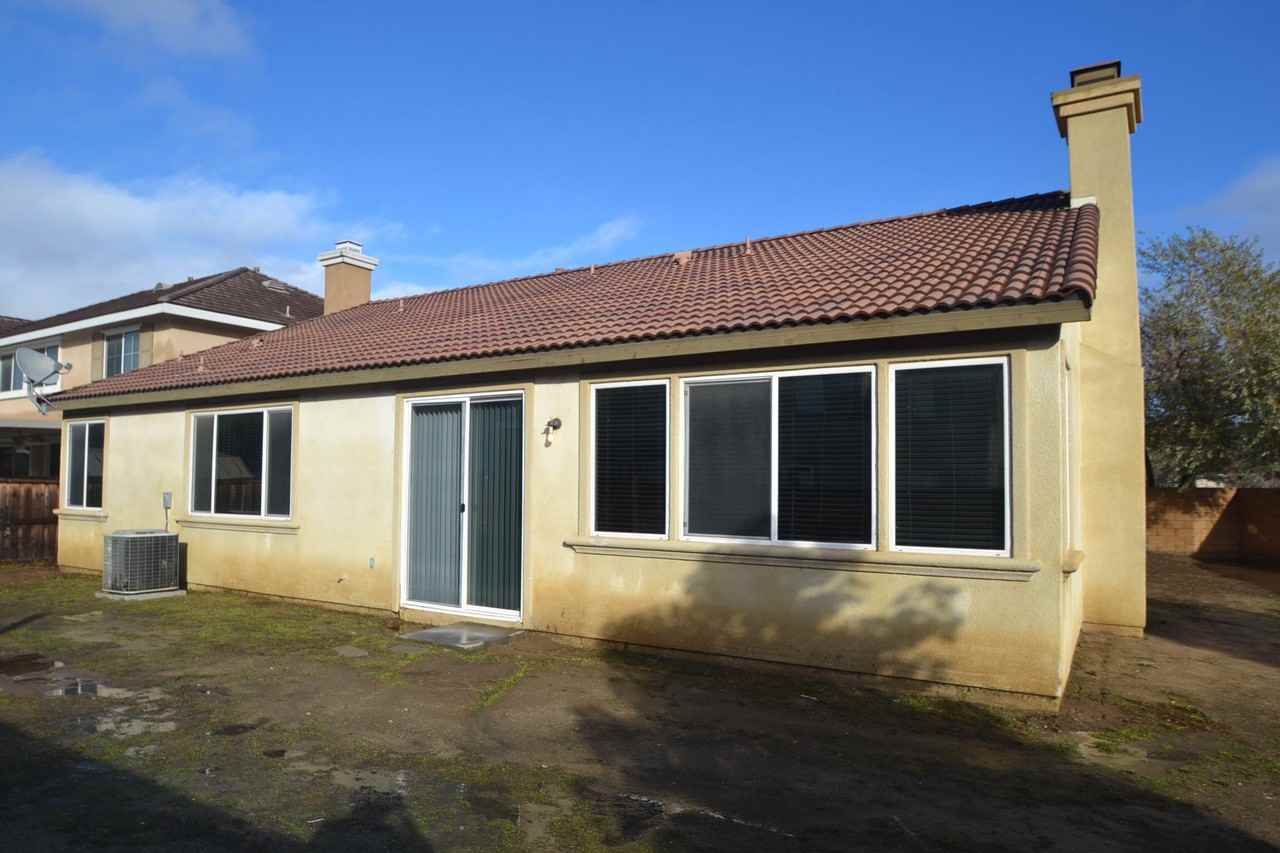 2145 Sonoran Blue Rd - Photo 2 of 13