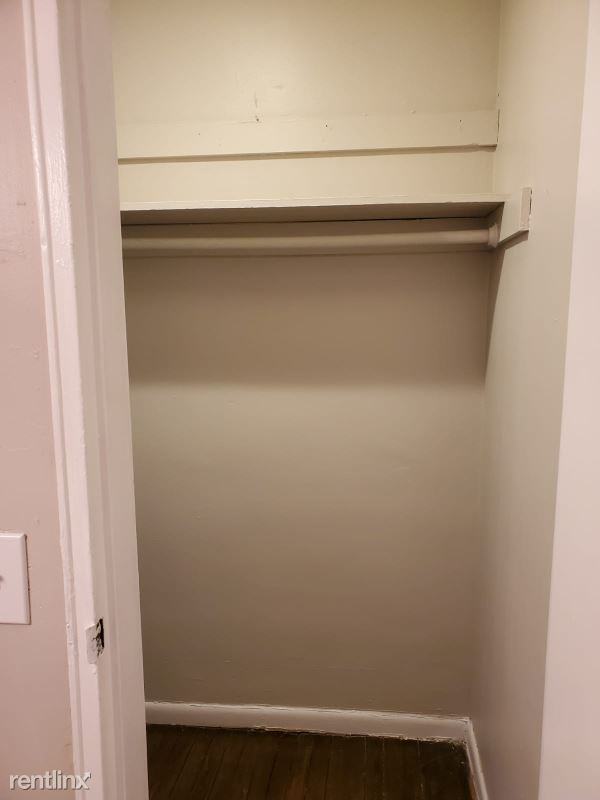117 W 3rd Ave - Photo 3 of 6