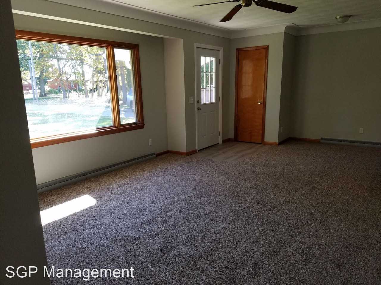 11043 Secor Rd - Photo 3 of 11