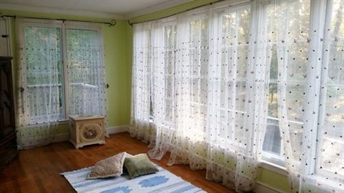 130 W Clarkstown Rd - Photo 3 of 14