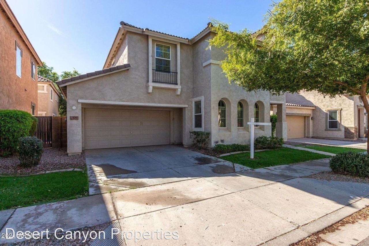4241 E Carla Vista Dr - Photo 2 of 21