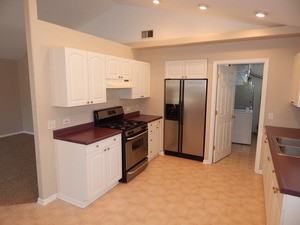 42 E Center St - Photo 3 of 10