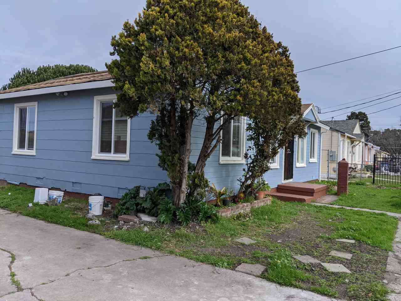 4525 Cypress Avenue - Photo 3 of 21