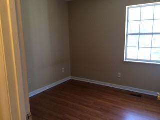 4756 Brierley Dr - Photo 5 of 12