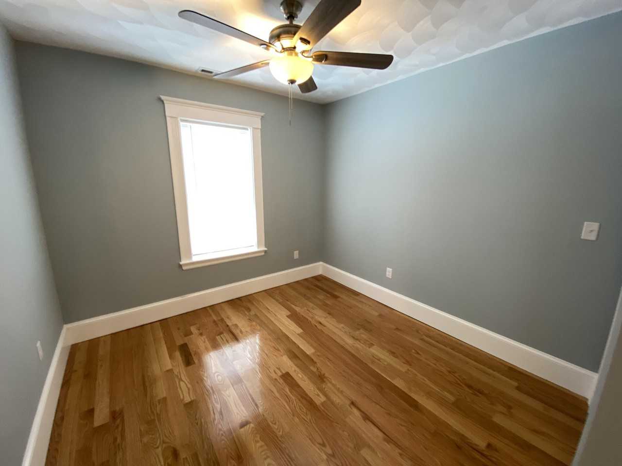 305 Highland Avenue - Photo 2 of 11