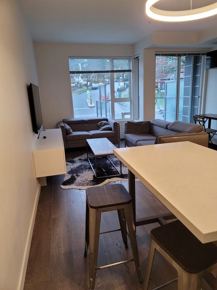 417 Great Northern Way - Photo 2 of 21