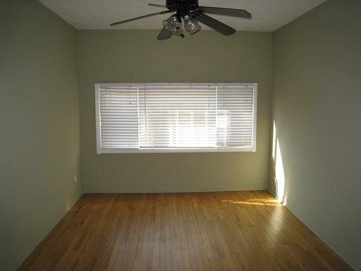 310 Truman St NE - Photo 3 of 11