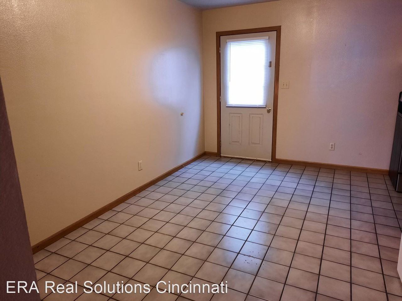 205 John St. - Photo 3 of 13