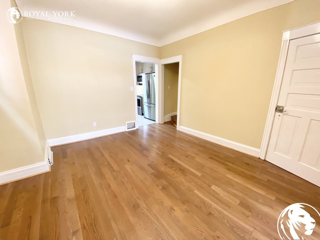 21 Fullerton Ave - Photo 2 of 22