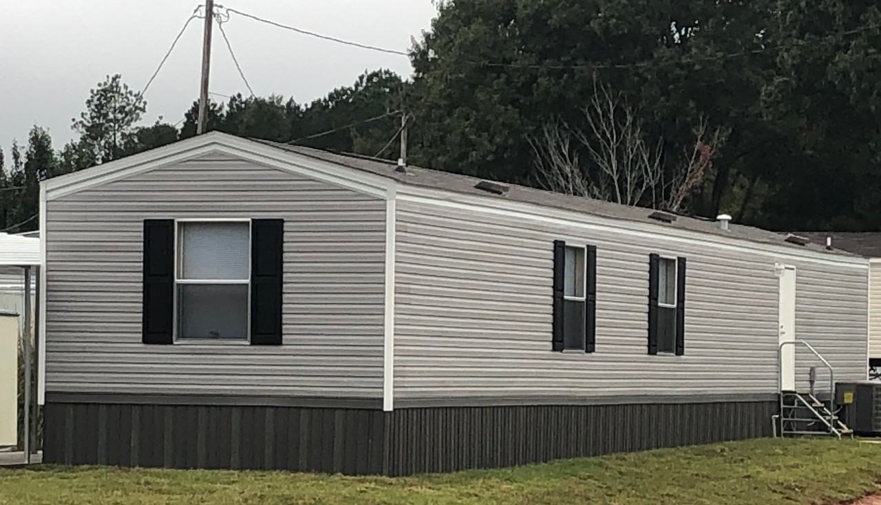 Timberwood Estatese - Photo 2 of 9