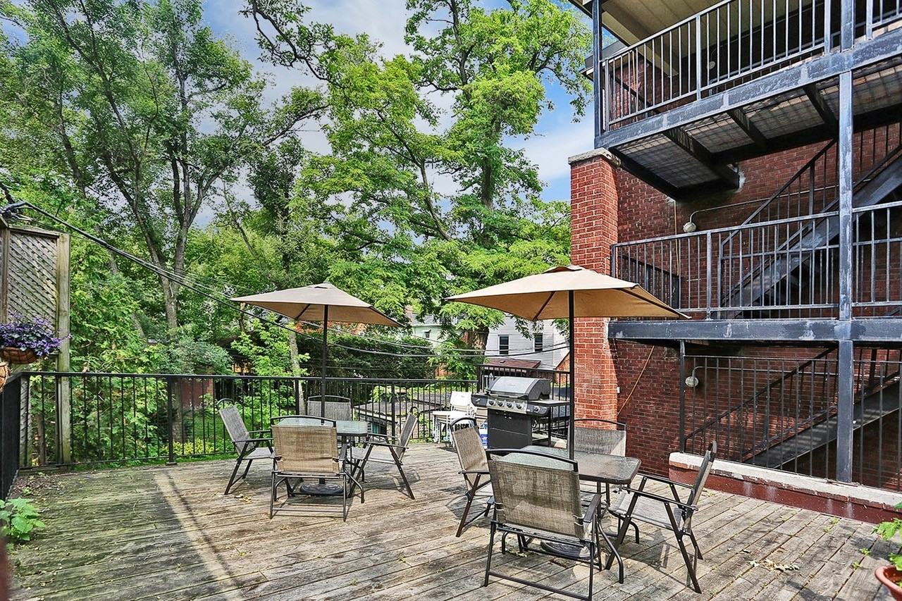 7 Walmsley Boulevard #400 - Photo 7 of 12