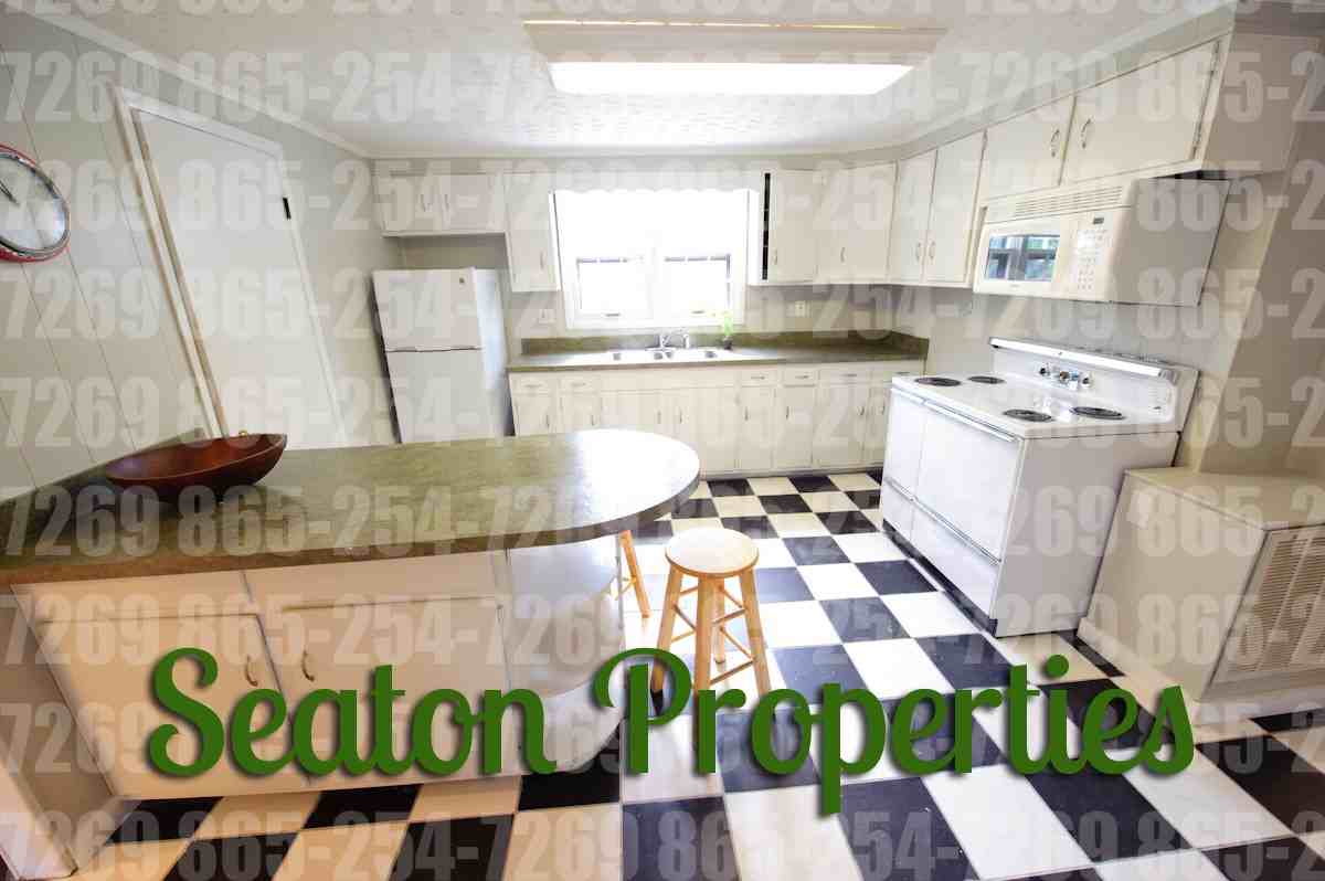 1217 Pratt St #1 - Photo 6 of 16