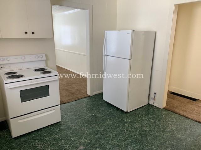 5506 Webster St #1 - Photo 3 of 12