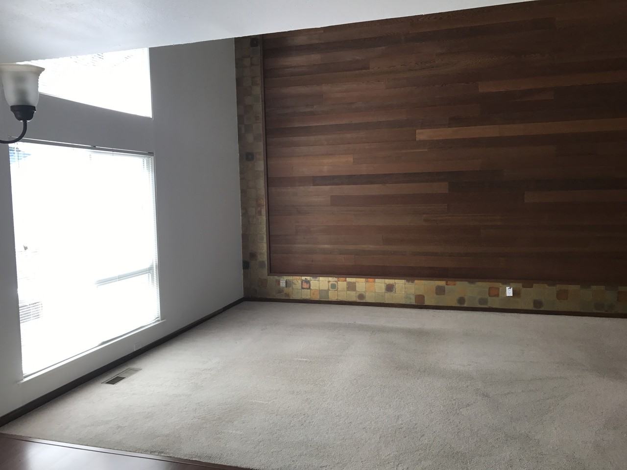 2265 Gladwin Dr - Photo 3 of 25