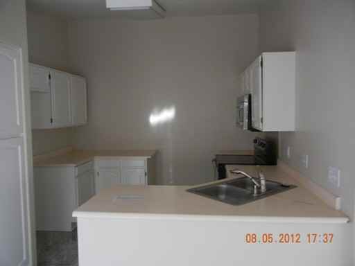 16214 N 62nd Ln - Photo 3 of 22