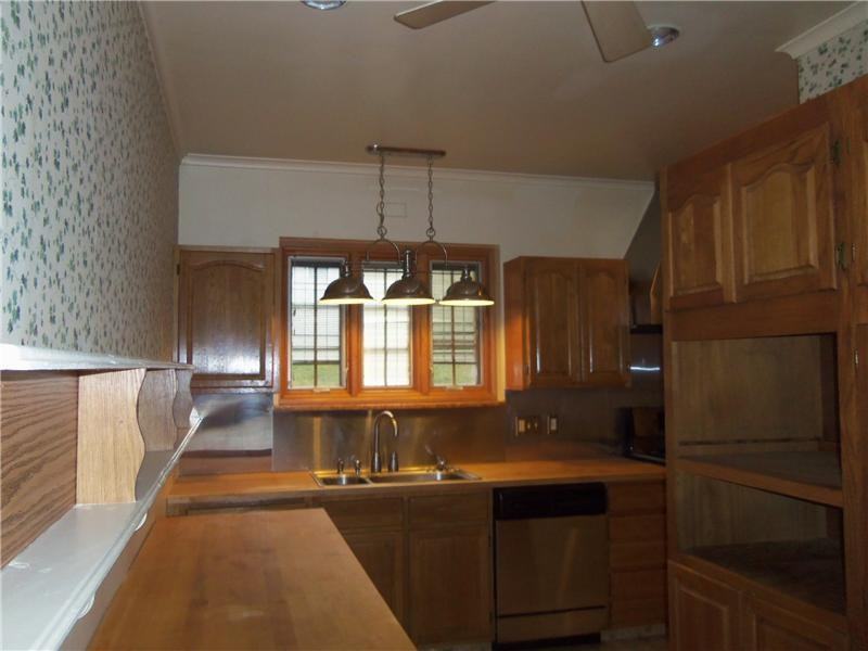 105 Union Rd - Photo 3 of 14