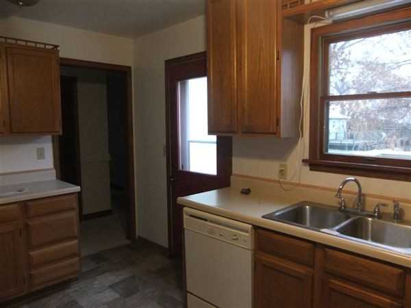 103 S Bobbie Smith St - Photo 2 of 9