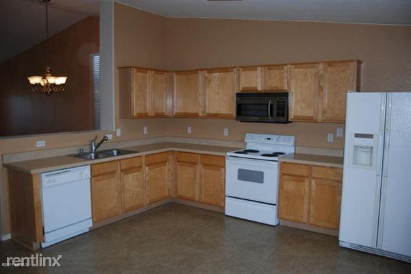 9349 W Runion Dr - Photo 3 of 15