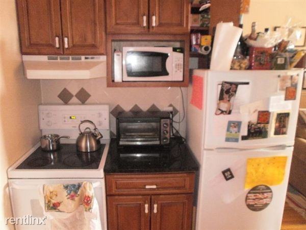 Public Alley 429 - Photo 2 of 7