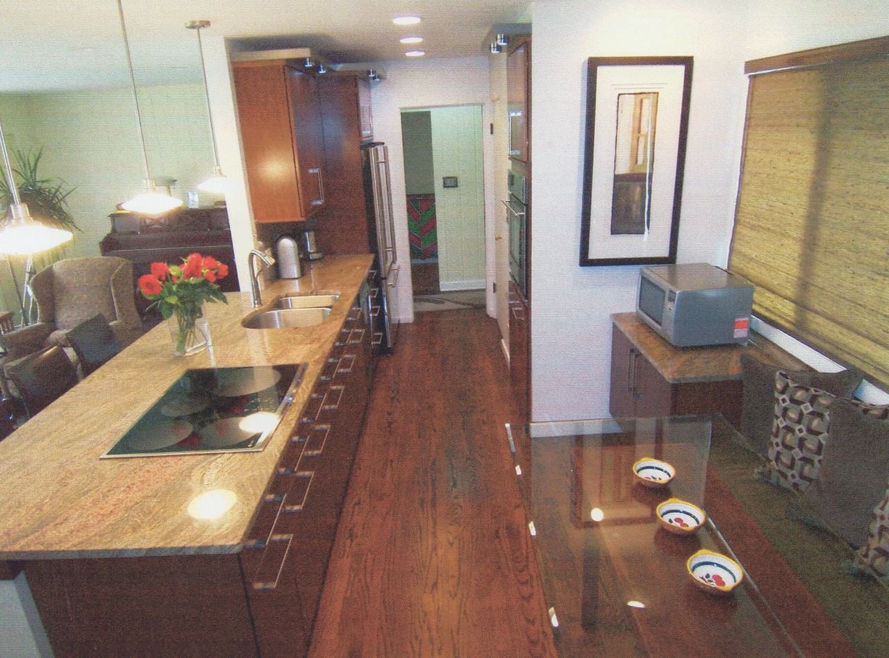 163 N Richard Ave - Photo 2 of 19