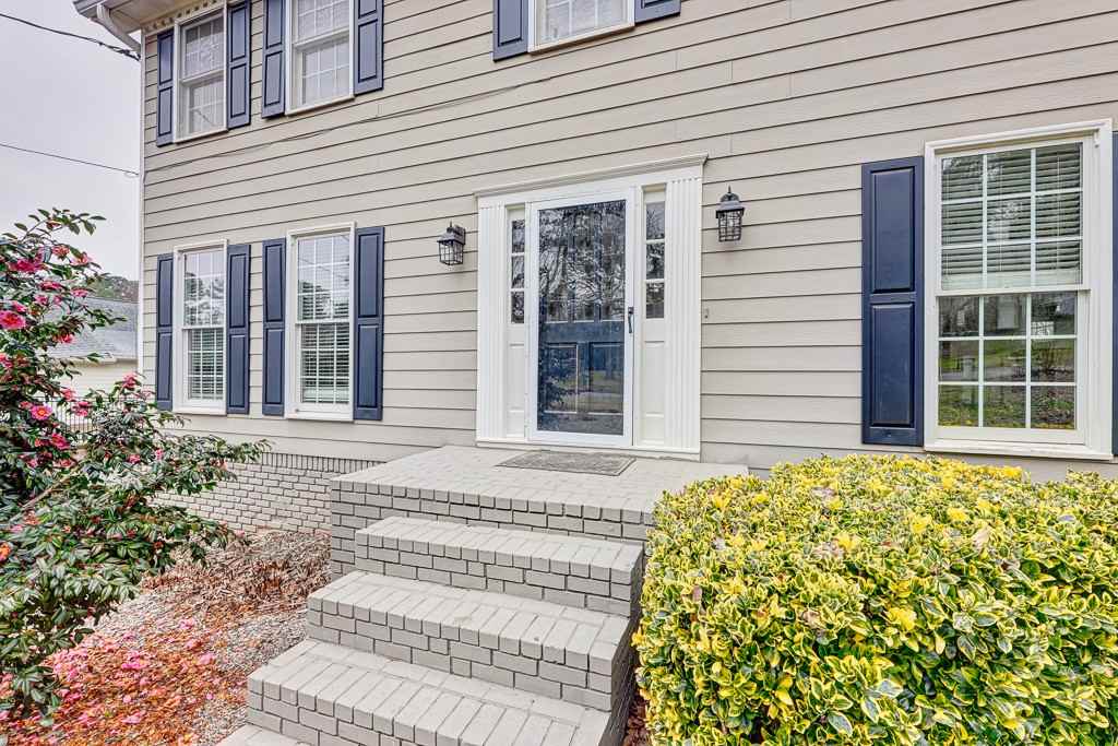 4843 Mcpherson Dr Ne #1 - Photo 3 of 25