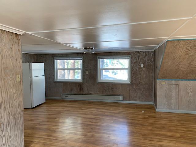 550 Martin Way #B - Photo 3 of 4