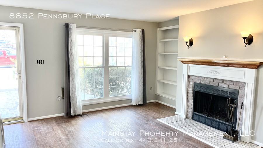 8852 Pennsbury Pl - Photo 3 of 23