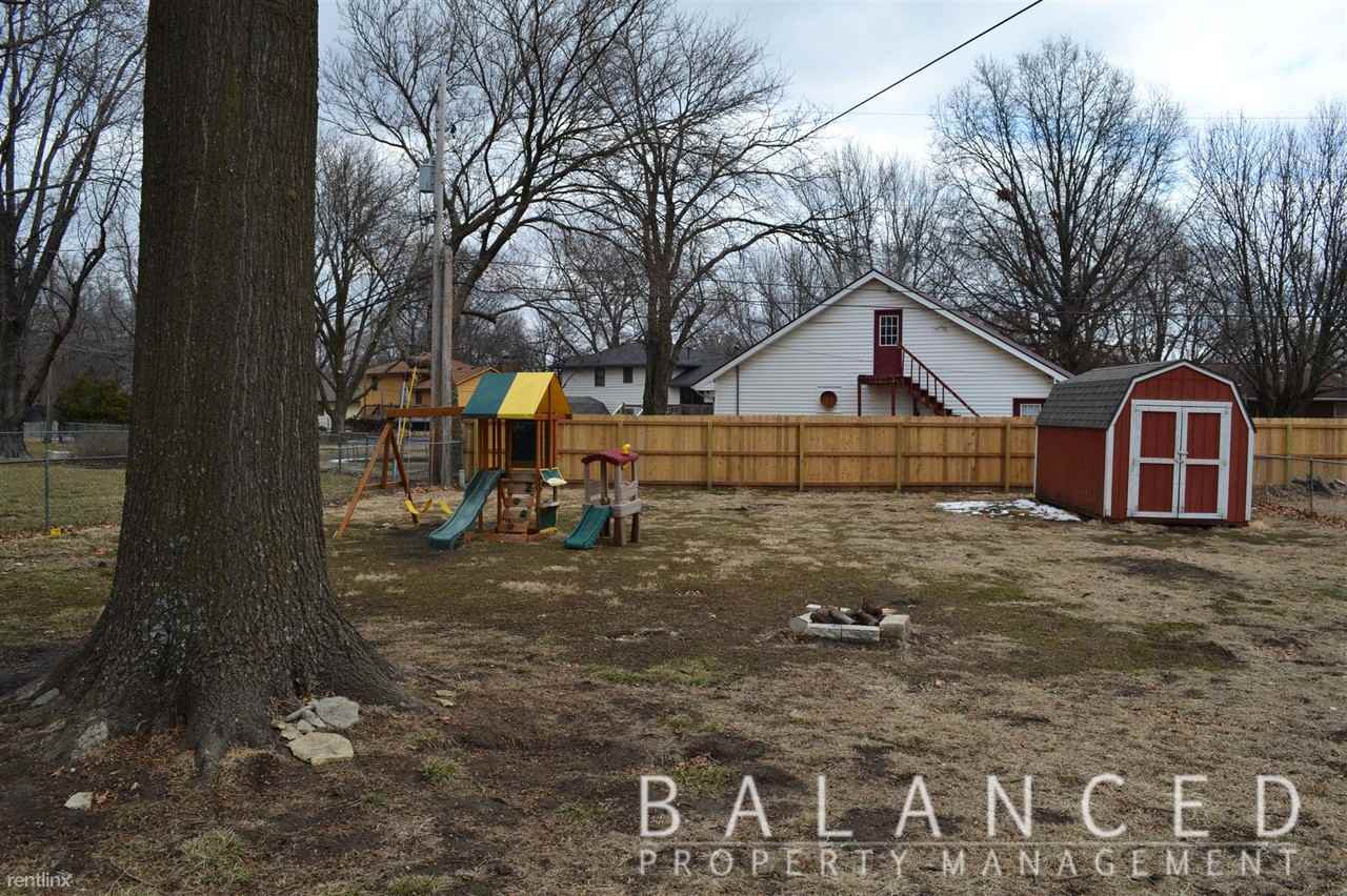 418 Apollo St - Photo 3 of 28