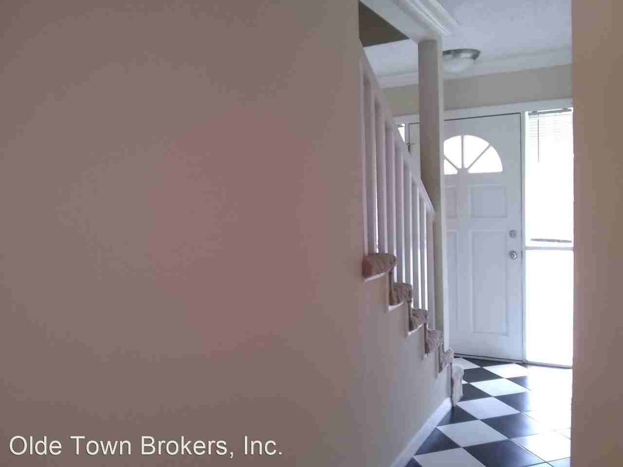 708 S Summerlin Ave #2 - Photo 2 of 14