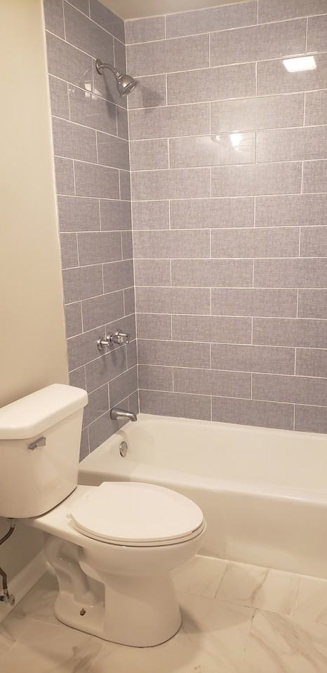 1952 Shelby St - Photo 2 of 4