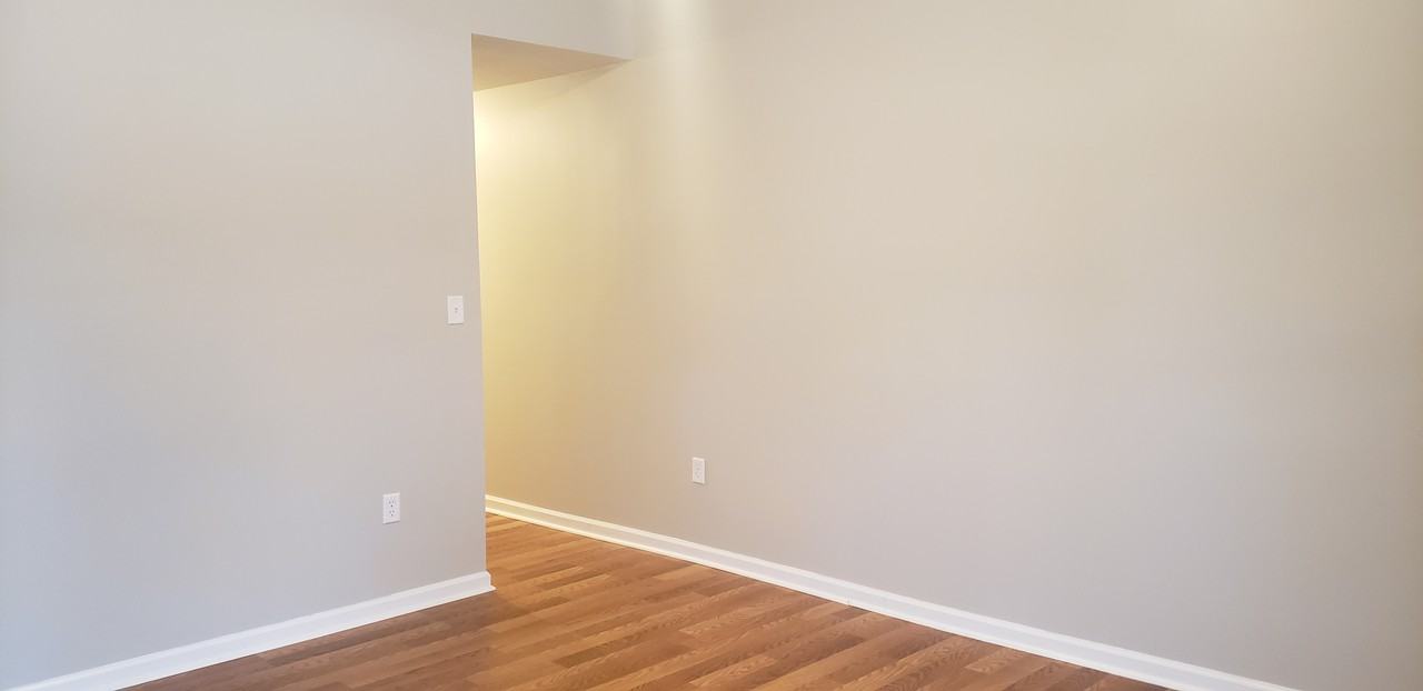 1952 Shelby St - Photo 3 of 4