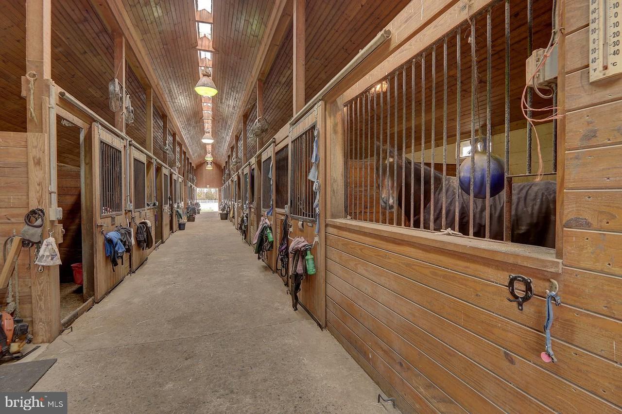 209 Buddtown Rd - Photo 3 of 50