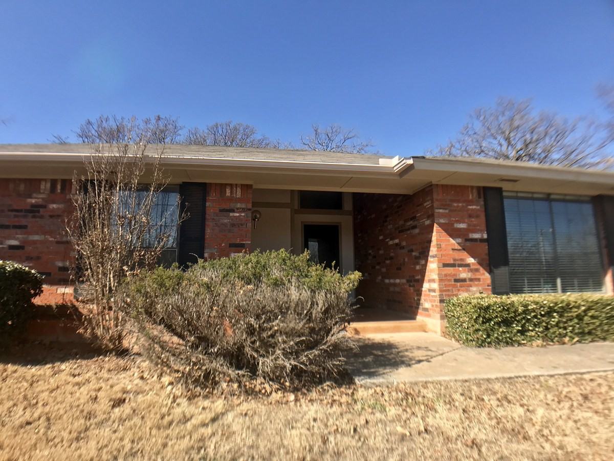 2516 Northwood Lane - Photo 2 of 23