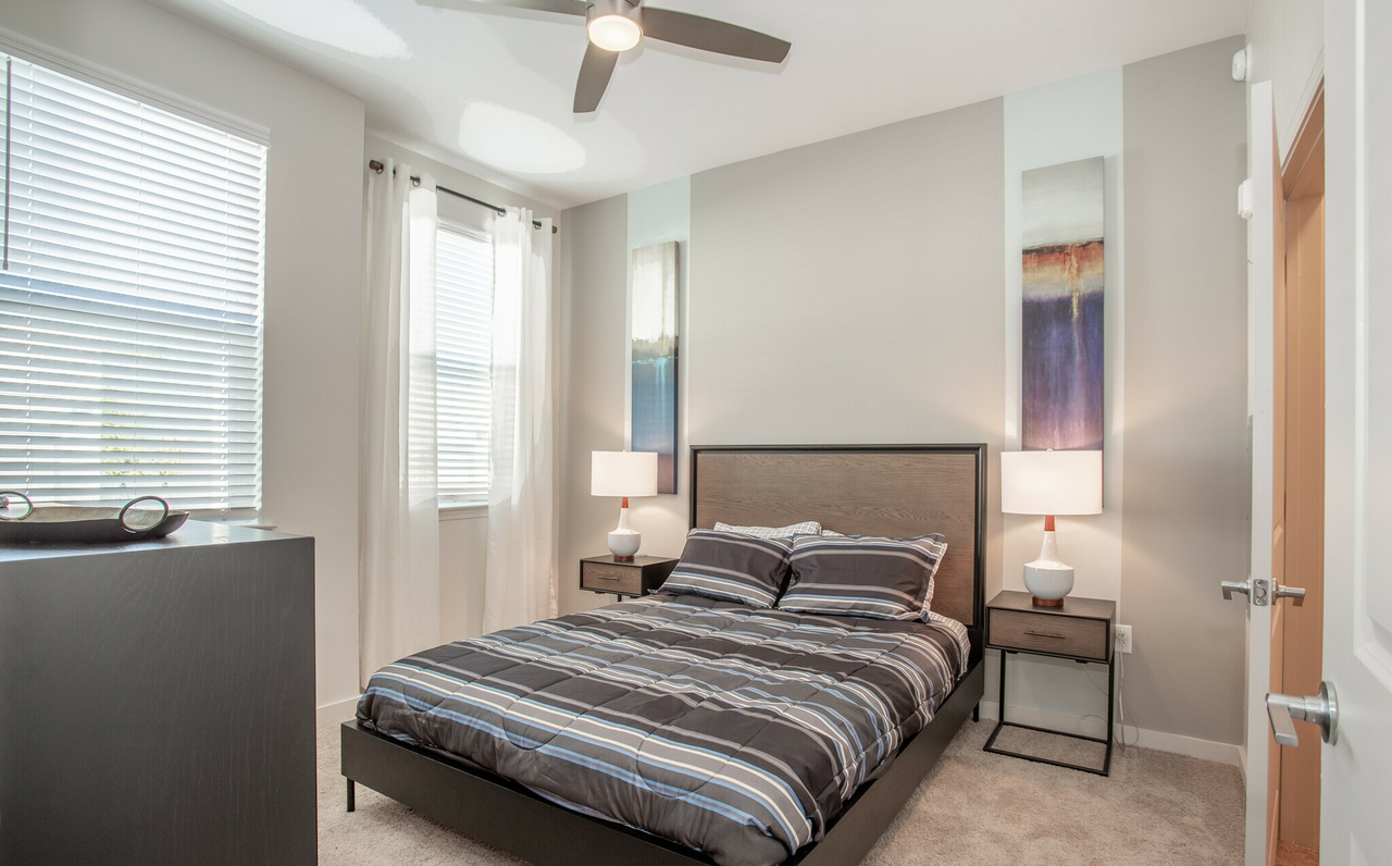 Icaria on Pinellas - Photo 5 of 14