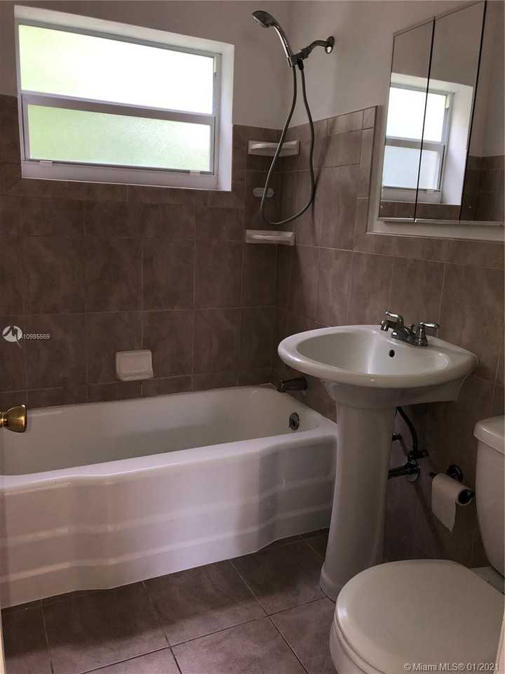 1348 Northeast 182nd Street - Photo 2 of 6