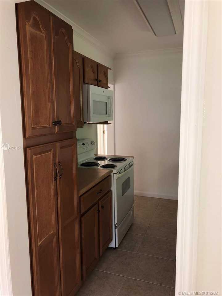 1348 Northeast 182nd Street - Photo 3 of 6