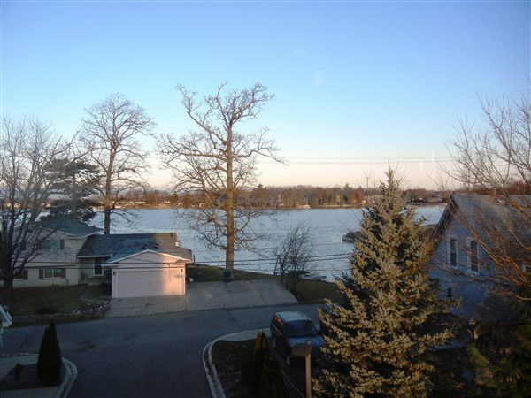 Park Island 1 - Photo 3 of 12