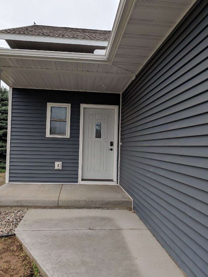 11374 Emmons Street - Photo 2 of 9