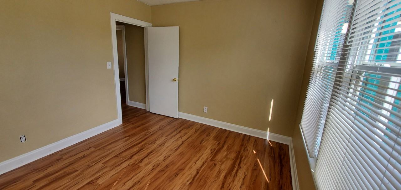 742 Ontario St #1 - Photo 6 of 6