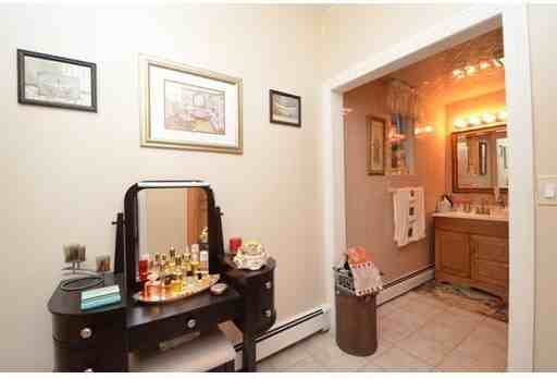 27 Falcon St #1 - Photo 2 of 10